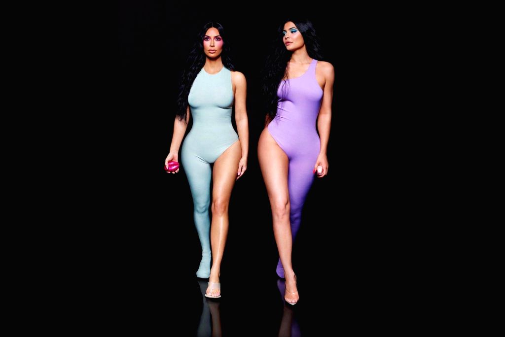 Kim, Kylie mocked after suspected photoshop gaffe